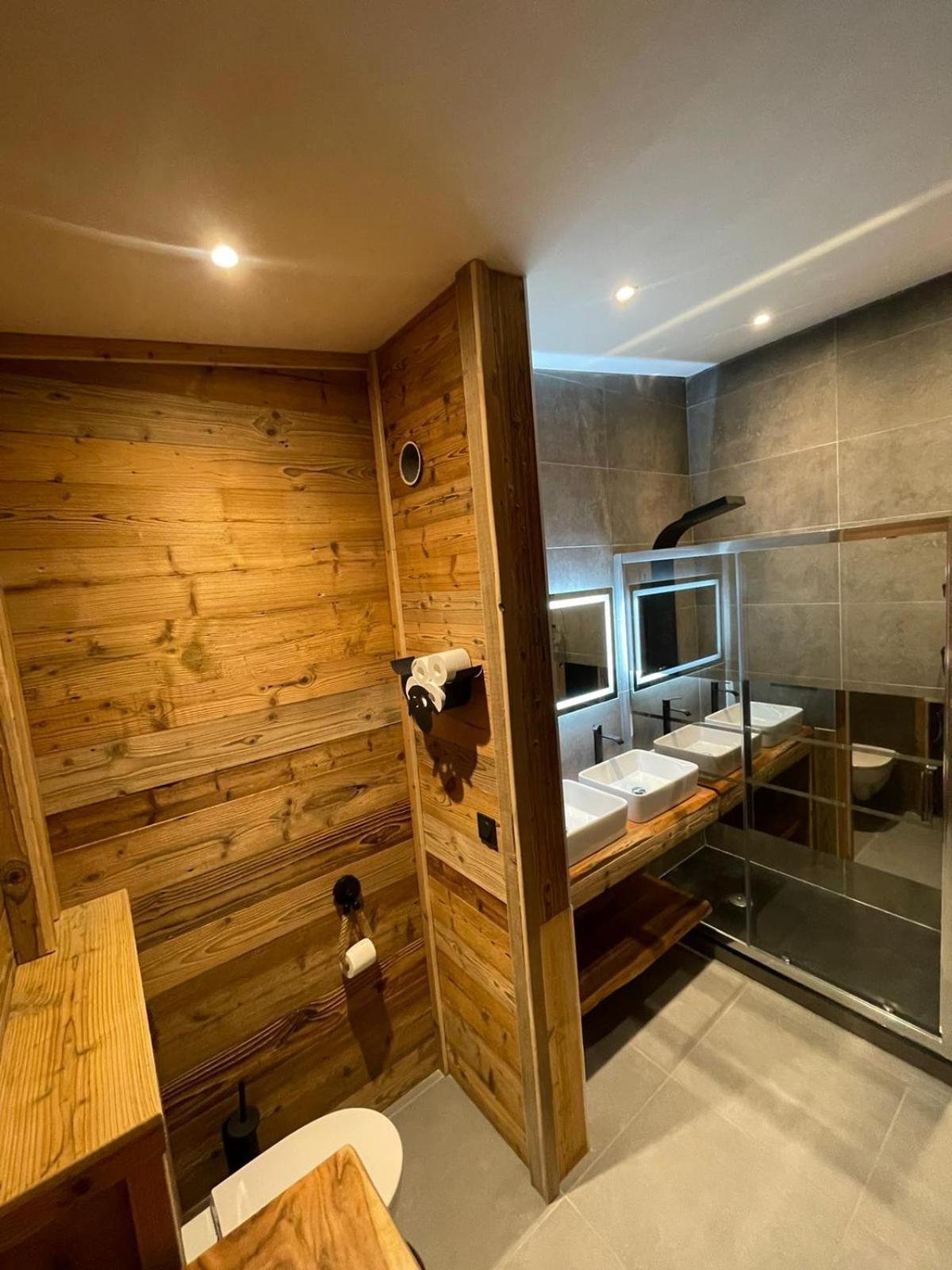 Maison A Moutiers 3 Vallees 4 Chambres 10 Pers Exterior foto